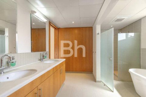 Снять в аренду таунхаус в Al Raha Gardens, Абу-Даби, ОАЭ 4 спальни, 402м2, № 616937 - фото 10