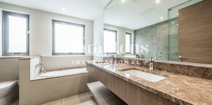 Villa in Dubai Hills Estate, Dubai, VAE: 5 Schlafzimmer, 577.392 m2 Nr. 677186