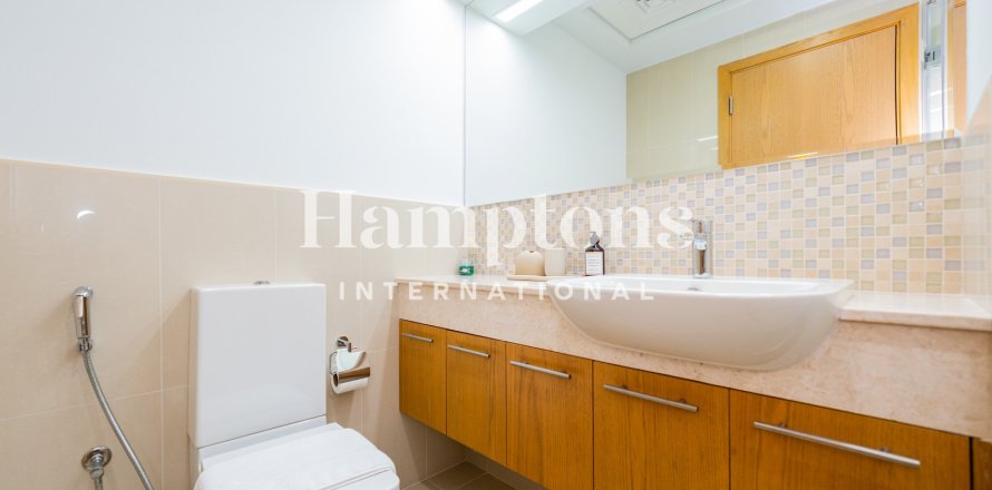 Wohnung in Downtown Dubai (Downtown Burj Dubai), Dubai, VAE: 2 Schlafzimmer, 120.05 m2 Nr. 677185