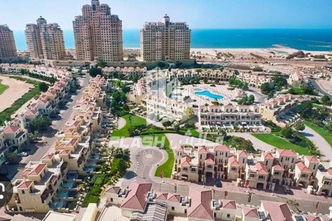 Apartment sa Al Hamra Village, Ras Al Khaimah, UAE 2 silid-tulugan, 102.2 sq.m. № 611652 - larawan 8