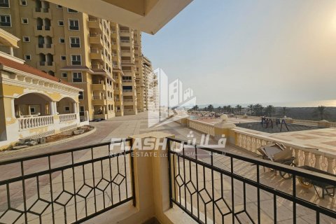 Apartment sa Al Hamra Village, Ras Al Khaimah, UAE 2 silid-tulugan, 102.2 sq.m. № 611652 - larawan 6