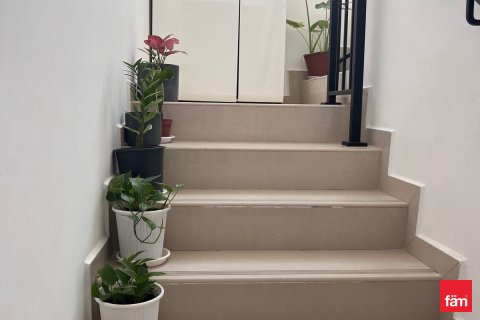 Townhouse de închiriat în Dubai, EAU 3 dormitoare, 174.8 mp.  №722461 - poză 6