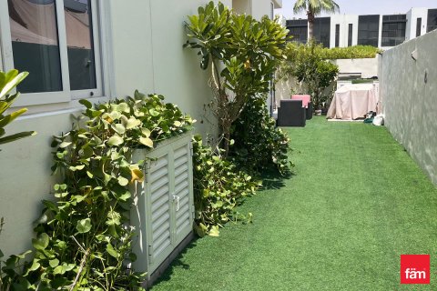 Townhouse de închiriat în Dubai, EAU 3 dormitoare, 174.8 mp.  №722461 - poză 3