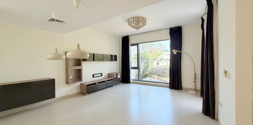 Vilë në Dubai Hills Estate, Emiratet e Bashkuara Arabe 3 dhoma gjumi, 201.9 m2. № 722455