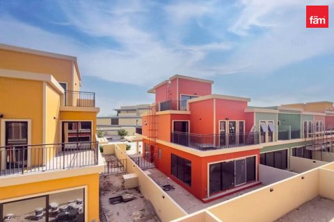 Rumah bandar di Dubai, UAE 5 bilik tidur, 219.7 meter persegi № 766636 - foto 19