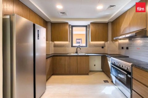 Rumah bandar di Dubai, UAE 5 bilik tidur, 219.7 meter persegi № 766636 - foto 11