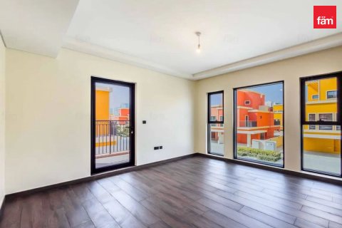 Rumah bandar di Dubai, UAE 5 bilik tidur, 219.7 meter persegi № 766636 - foto 3