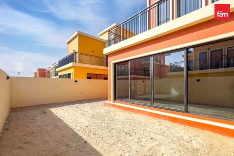 Rumah bandar di Dubai, UAE 5 bilik tidur, 219.7 meter persegi № 766636 - foto 17