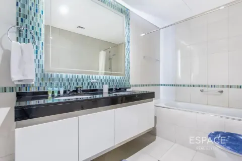 Dzīvoklis DAMAC HEIGHTS Dubai Marinajā, AAE 1 istaba, 82 m2 Nr. 650432 - attēls 3