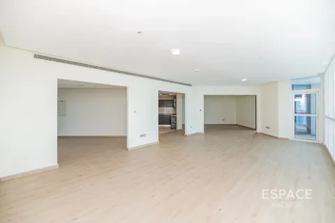 Apartment sa 23 MARINA TOWER sa Dubai Marina, UAE 3 silid-tulugan, 277 sq.m. № 650427 - larawan 2