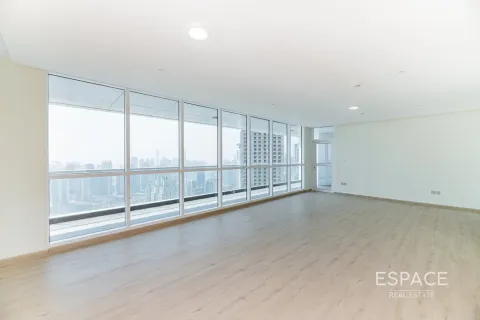 Apartment sa 23 MARINA TOWER sa Dubai Marina, UAE 3 silid-tulugan, 277 sq.m. № 650427 - larawan 3