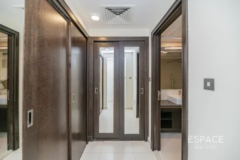 Apartment sa 23 MARINA TOWER sa Dubai Marina, UAE 3 silid-tulugan, 277 sq.m. № 650427 - larawan 12
