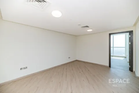 Apartment sa 23 MARINA TOWER sa Dubai Marina, UAE 3 silid-tulugan, 277 sq.m. № 650427 - larawan 4