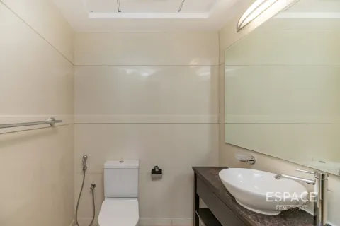Apartment sa 23 MARINA TOWER sa Dubai Marina, UAE 3 silid-tulugan, 277 sq.m. № 650427 - larawan 9