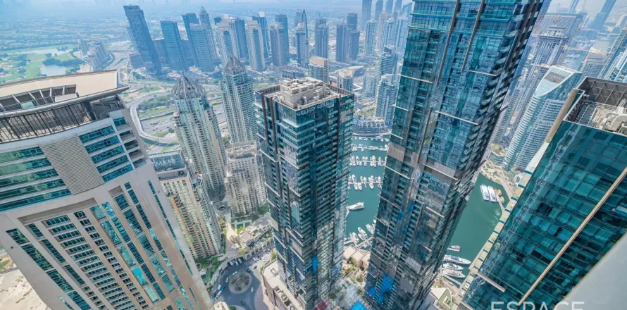 Appartamento a Dubai Marina, Dubai, EAU 2 camere da letto, 117 mq. № 650426