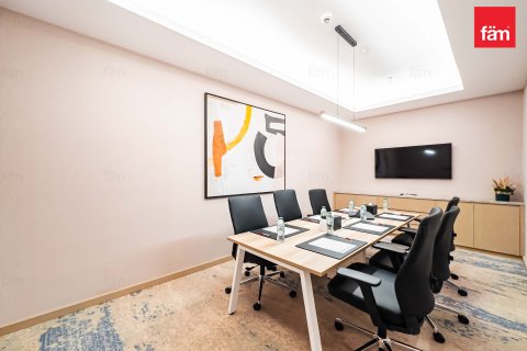 Appartement te huur in Al Barsha, Dubai, VAE 2 slaapkamers, 138.3 vr.m., nr 682087 - foto 2