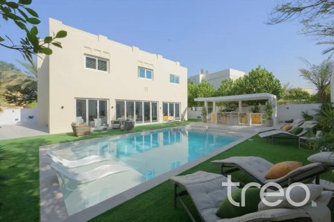 Vila v Arabian Ranches, Dubai, SAE 5 ložnice, 385.83 m² Č.: 733054