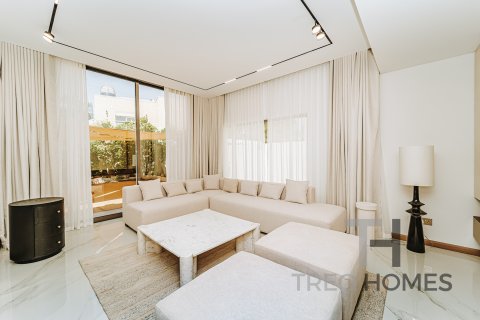 Vilă de vânzare în Meadows, Dubai, EAU 4 dormitoare, 49.33 mp.  №733049 - poză 1