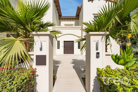 Villa itt: Arabian Ranches 2, Dubai, EAE, 4 hálószoba, 447.24 m², azonosító: 733050 - fénykép 17