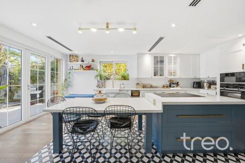Villa itt: Jumeirah Park, Dubai, EAE, 5 hálószoba, 435.62 m², azonosító: 733055 - fénykép 22