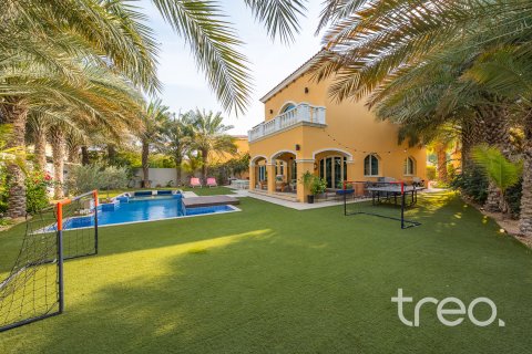 Villa itt: Jumeirah Park, Dubai, EAE, 5 hálószoba, 435.62 m², azonosító: 733055