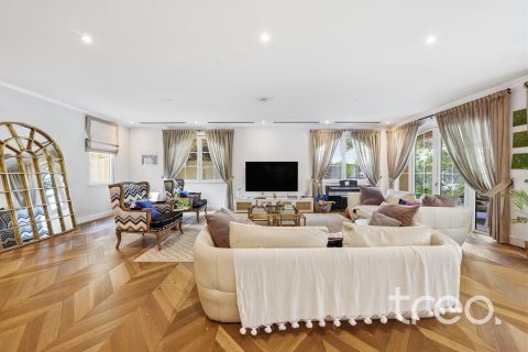 Villa itt: Jumeirah Park, Dubai, EAE, 5 hálószoba, 435.62 m², azonosító: 733055 - fénykép 19