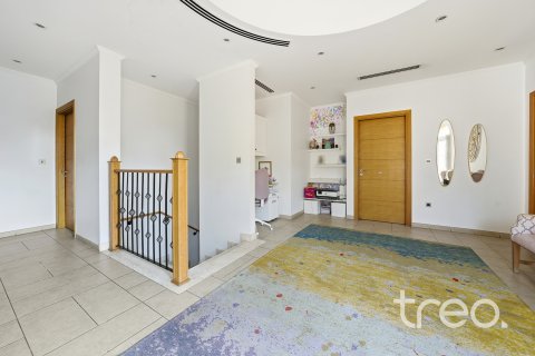 Villa itt: Jumeirah Park, Dubai, EAE, 5 hálószoba, 435.62 m², azonosító: 733055 - fénykép 18