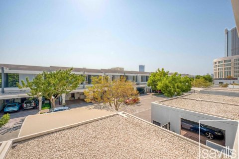 Villa zum Verkauf in Motor City, Dubai, VAE 3 Schlafzimmer, 240.34 m2 Nr. 766792 - Foto 19