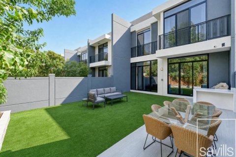 Villa zum Verkauf in Motor City, Dubai, VAE 3 Schlafzimmer, 240.34 m2 Nr. 766792 - Foto 3