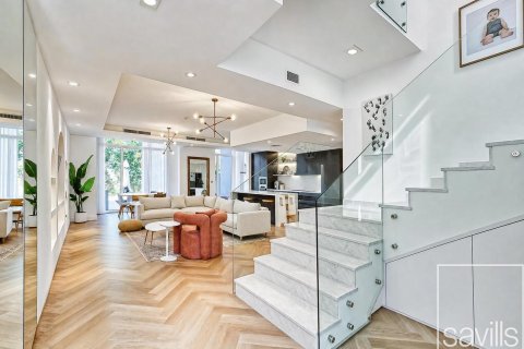 Villa zum Verkauf in Motor City, Dubai, VAE 3 Schlafzimmer, 240.34 m2 Nr. 766792 - Foto 21