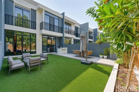 Villa zum Verkauf in Motor City, Dubai, VAE 3 Schlafzimmer, 240.34 m2 Nr. 766792 - Foto 2