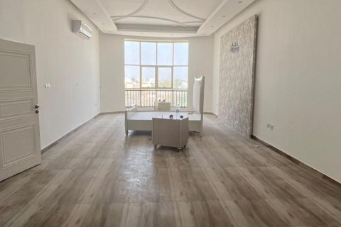 Villa à vendre à  Seih Al Uraibi, Ras Al Khaimah, EAU 6 chambres, 1394 m2 № 735022 - photo 15