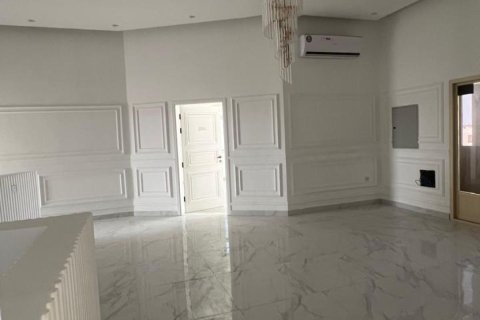 Villa à vendre à  Seih Al Uraibi, Ras Al Khaimah, EAU 6 chambres, 1394 m2 № 735022 - photo 13
