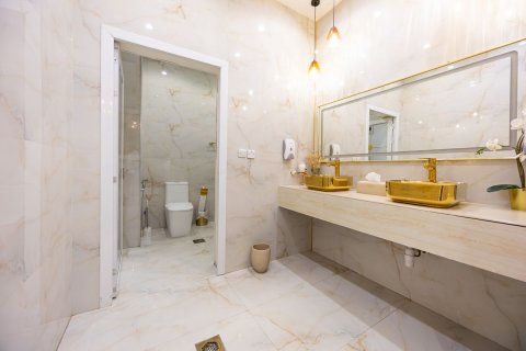 Müüa villa asukohaga Khalifa City, Abu Dhabi, AÜE: 12 magamistoaga, 2090 m² Nr 593973 - pilt 18