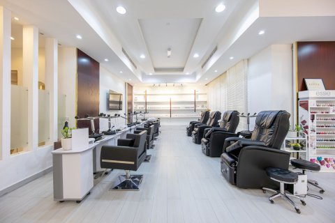 Müüa villa asukohaga Khalifa City, Abu Dhabi, AÜE: 12 magamistoaga, 2090 m² Nr 593973 - pilt 11