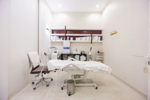 Müüa villa asukohaga Khalifa City, Abu Dhabi, AÜE: 12 magamistoaga, 2090 m² Nr 593973 - pilt 13