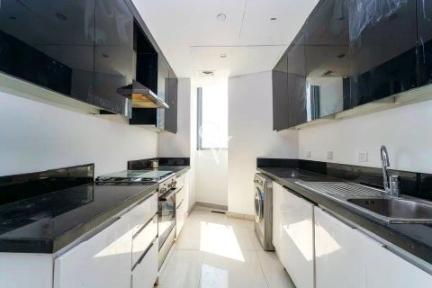 آپارتمان برای اجاره در Business Bay، Dubai، امارات متحده عربی 2 خوابه ، 126 متر مربع ، شماره 751805 - تصویر 4