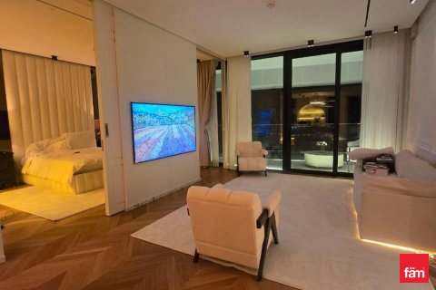Lägenhet till försäljning i Dubai, UAE 2 sovrum, 137.1 kvm Nr. 645891 - fotografi 4