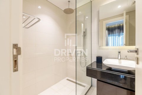 Apartman u gradu Business Bay, Dubai, UAE 2 spavaće sobe, 99 m2 Br. 653003 - Slika 10