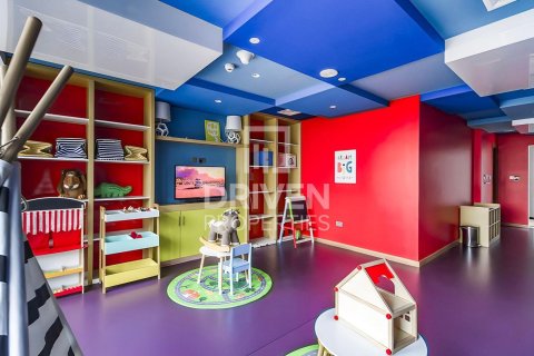 Apartman u gradu Business Bay, Dubai, UAE 2 spavaće sobe, 99 m2 Br. 653003 - Slika 22