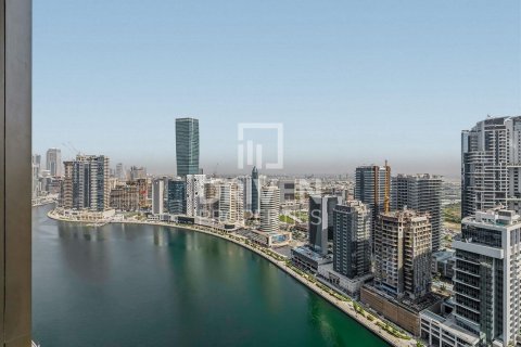Business Bay, Dubai, UAE의 판매용 아파트 침실 3개, 289.95제곱미터 번호 756451 - 사진 25