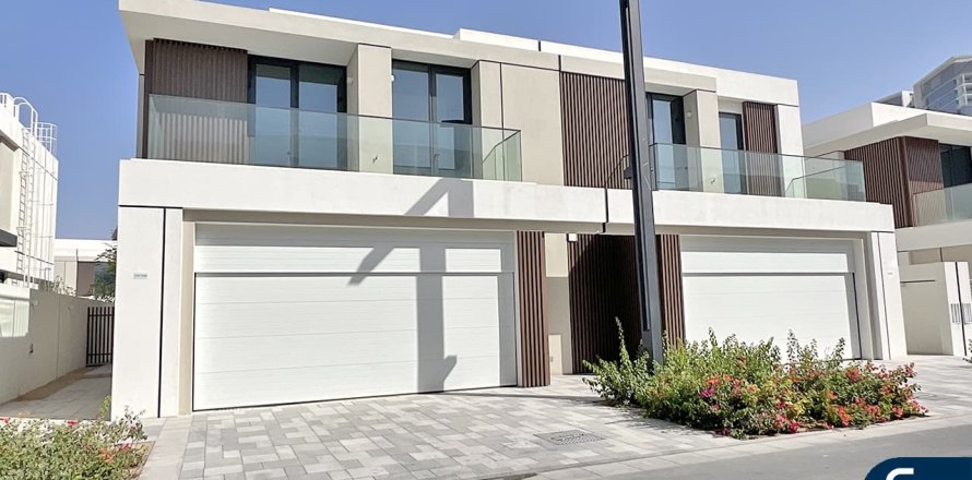 Willa w Mohammed Bin Rashid City, Dubai, ZEA 4 sypialnie, 364 mkw. nr 667481