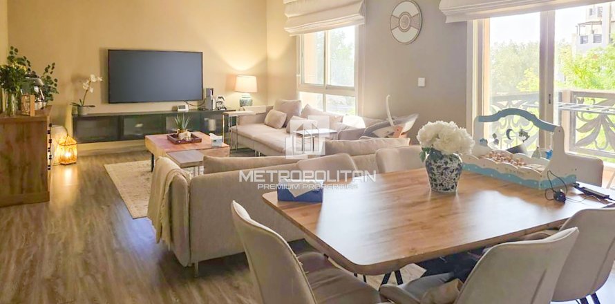 Apartament în Remraam, Dubai, EAU 2 dormitoare, 139 mp.  №665006