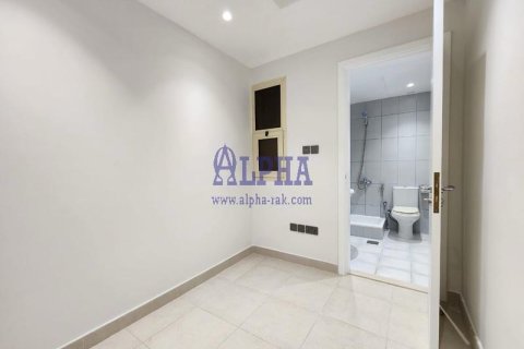 Wohnung zum Verkauf in Al Hamra Village, Ras Al Khaimah, VAE 3 Schlafzimmer, 185.8 m2 Nr. 652931 - Foto 4