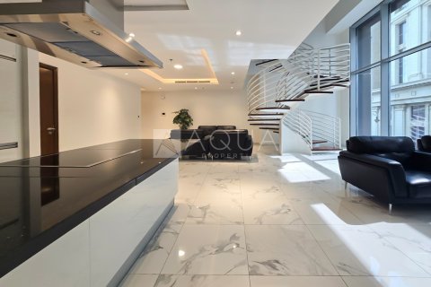 Business Bay、Dubai、UAE にあるオフィスの賃貸物件 131 m2、No652933 - 写真 1