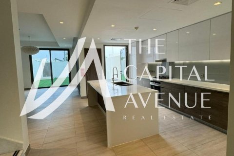 Casa urbana para venda em Yas Island, Abu Dhabi, EAU 2 quartos, 217 m2 № 652873 - foto 5