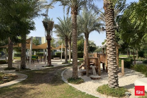 טאונהאוס להשכרה ב Dubai, איחוד האמירויות  3 חדרי שינה, 137.7 מ"ר, מספר 691483 - תמונה 9