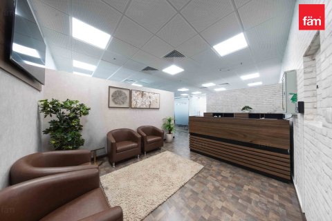 Oficina en alquiler en Business Bay, Dubai, EAU 107.2 m2 № 682233 - foto 2