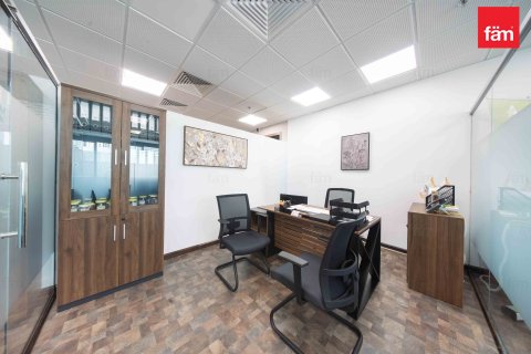 Oficina en alquiler en Business Bay, Dubai, EAU 107.2 m2 № 682233 - foto 7
