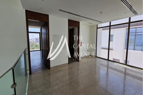 Abu Dhabi, UAE의 판매용 빌라 침실 5개, 1399제곱미터 번호 604796 - 사진 18
